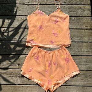 Vintage LaVie en Rose 2 Piece Satin Set